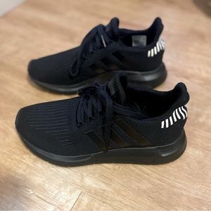 ADIDAS Originals Women's Swift Running Shoe